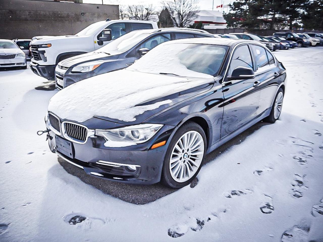 2013 BMW 3 Series  Photo