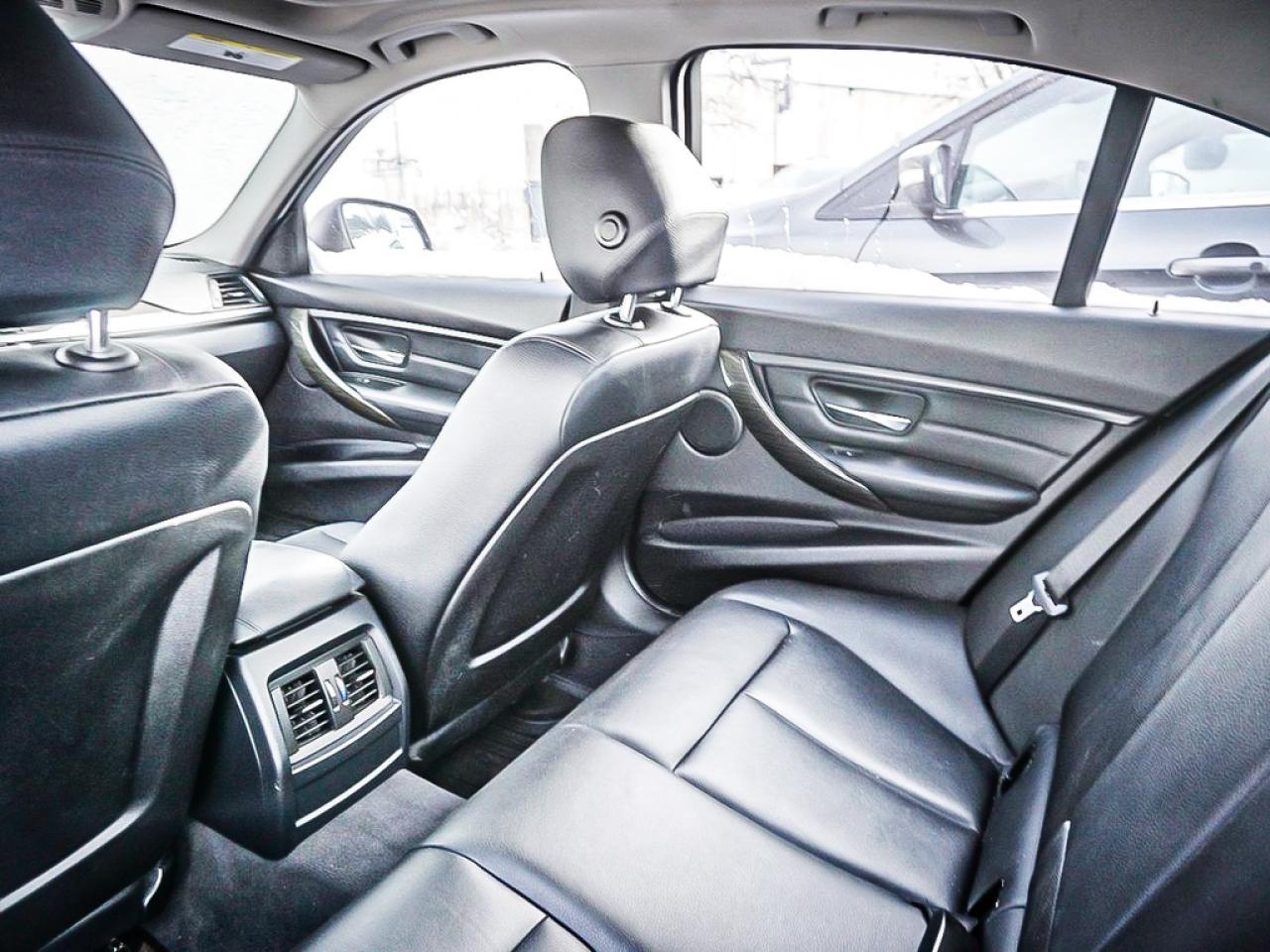 2013 BMW 3 Series  Photo