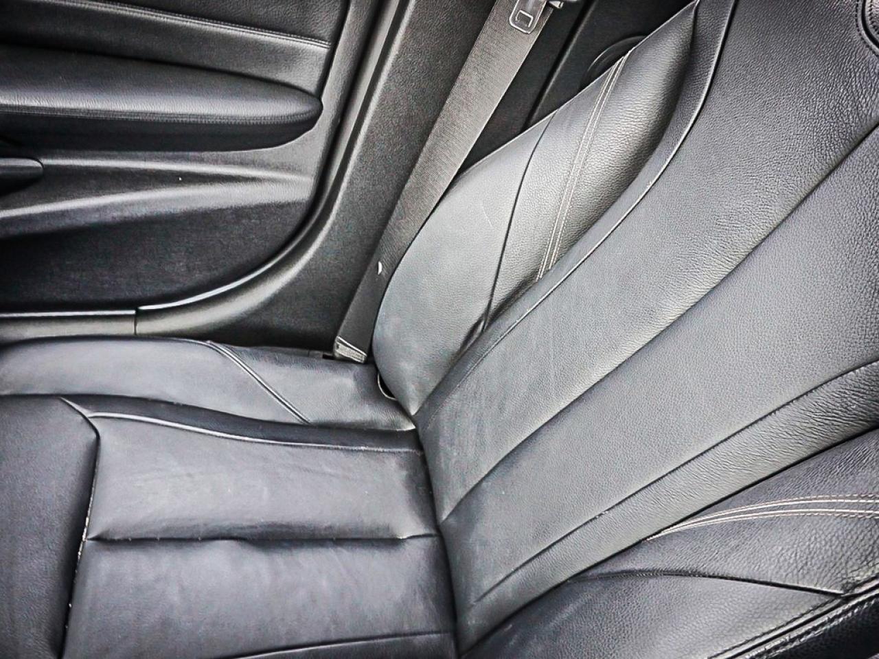 2013 BMW 3 Series  Photo