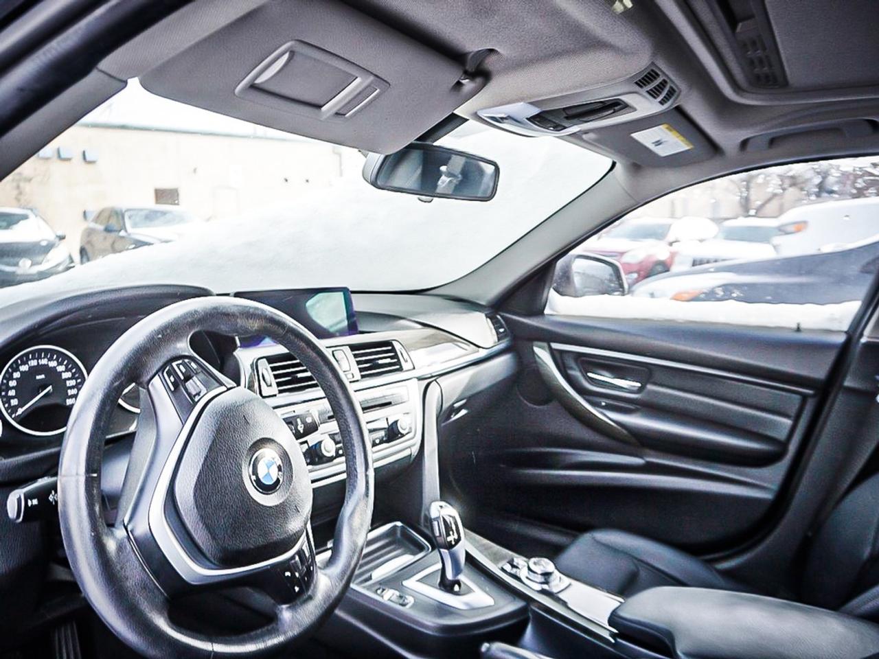 2013 BMW 3 Series  Photo