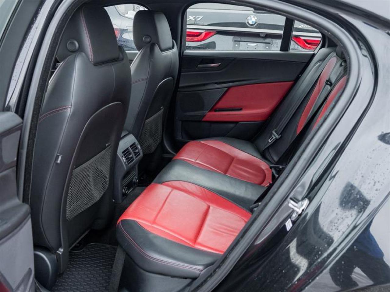 2018 Jaguar XE 35t R-Sport 4dr All-Wheel Drive Sedan Photo