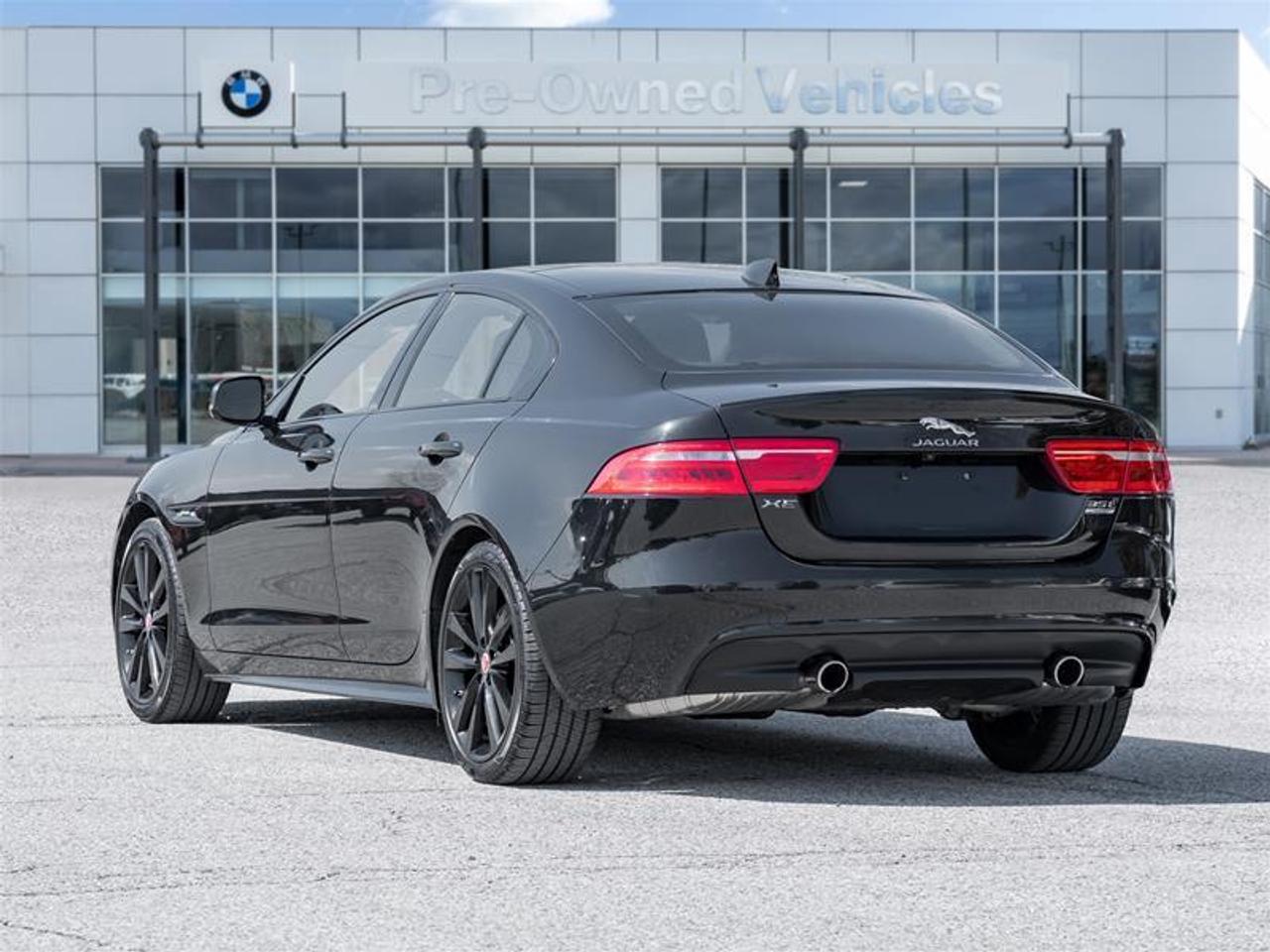 2018 Jaguar XE 35t R-Sport 4dr All-Wheel Drive Sedan Photo