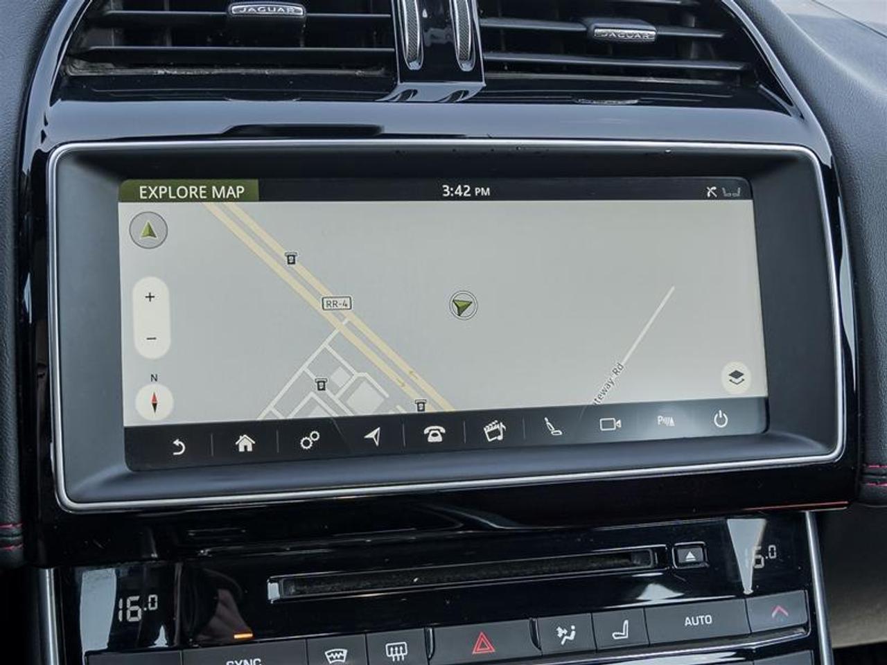 2018 Jaguar XE 35t R-Sport 4dr All-Wheel Drive Sedan Photo