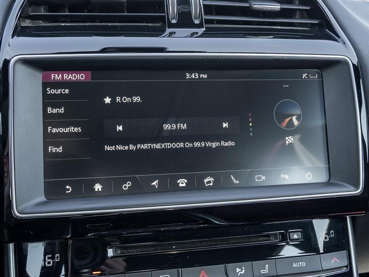 2018 Jaguar XE 35t R-Sport 4dr All-Wheel Drive Sedan Photo