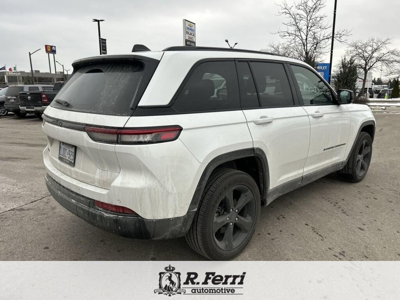 2025 Jeep Grand Cherokee Laredo 4dr 4x4 Photo