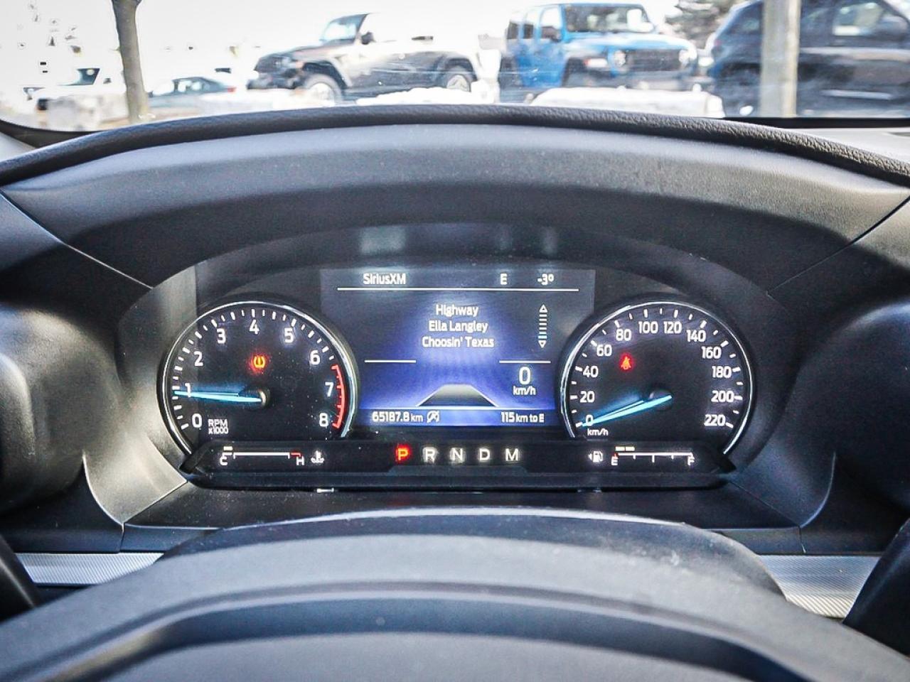 2020 Ford Explorer  Photo