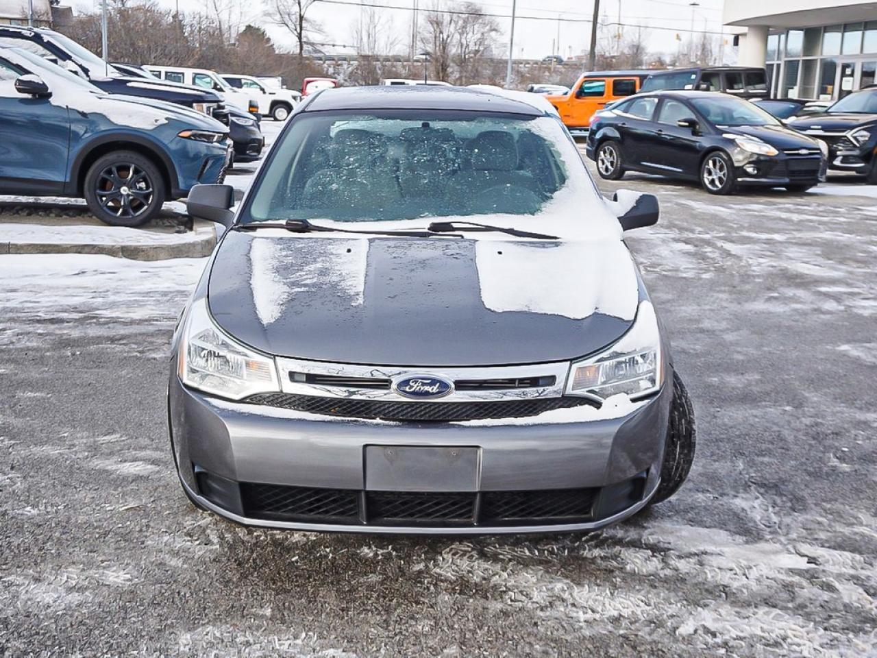 2010 Ford Focus  Photo