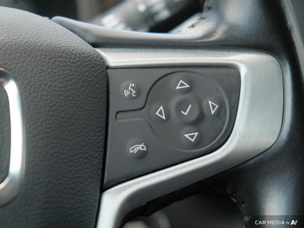 2021 GMC Terrain AWD SLE Photo