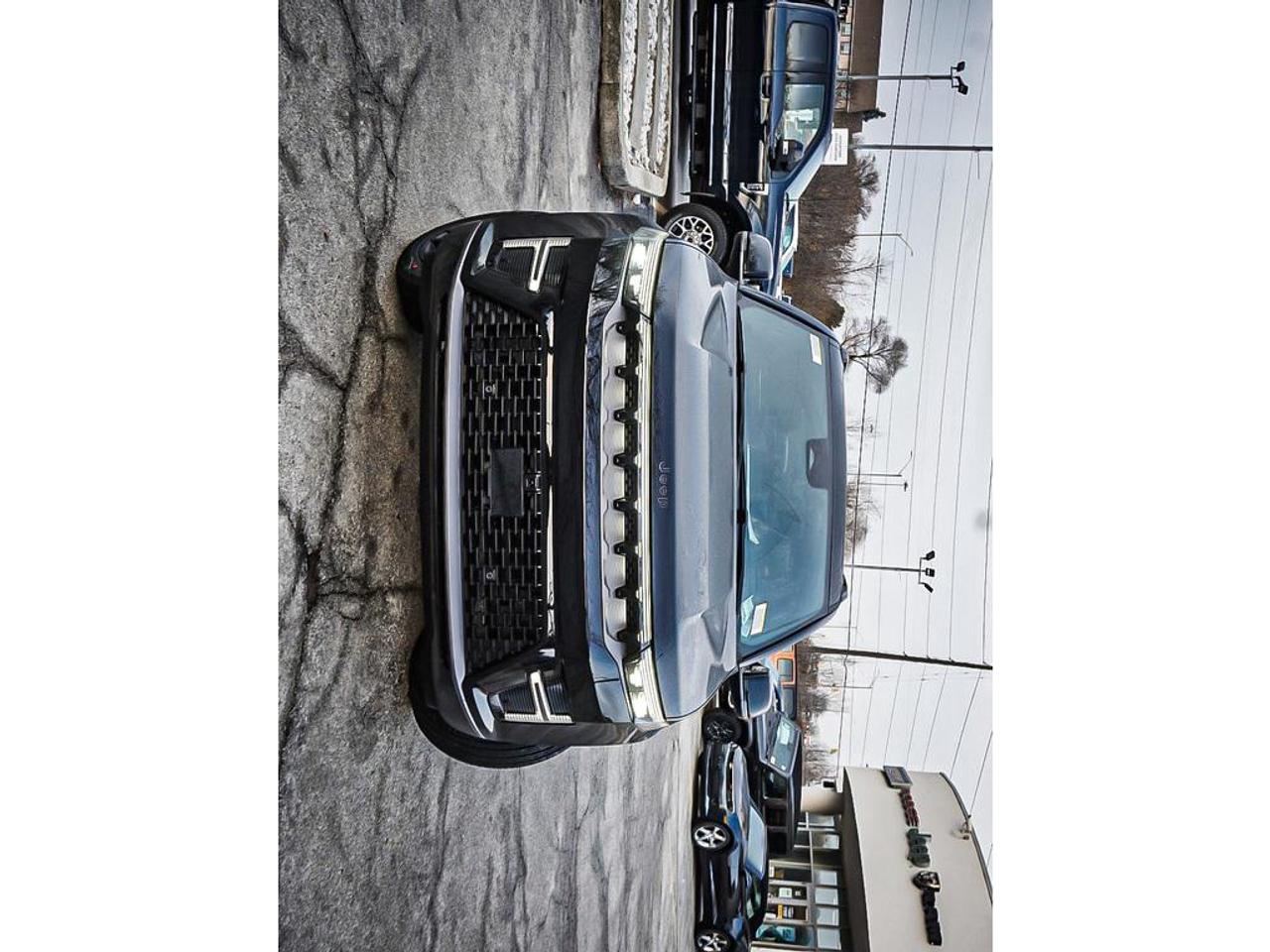 2026 Jeep Grand Wagoneer  Photo