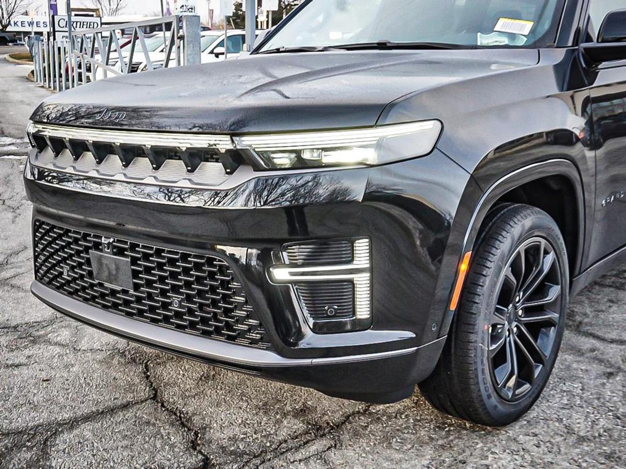 2026 Jeep Grand Wagoneer  Photo