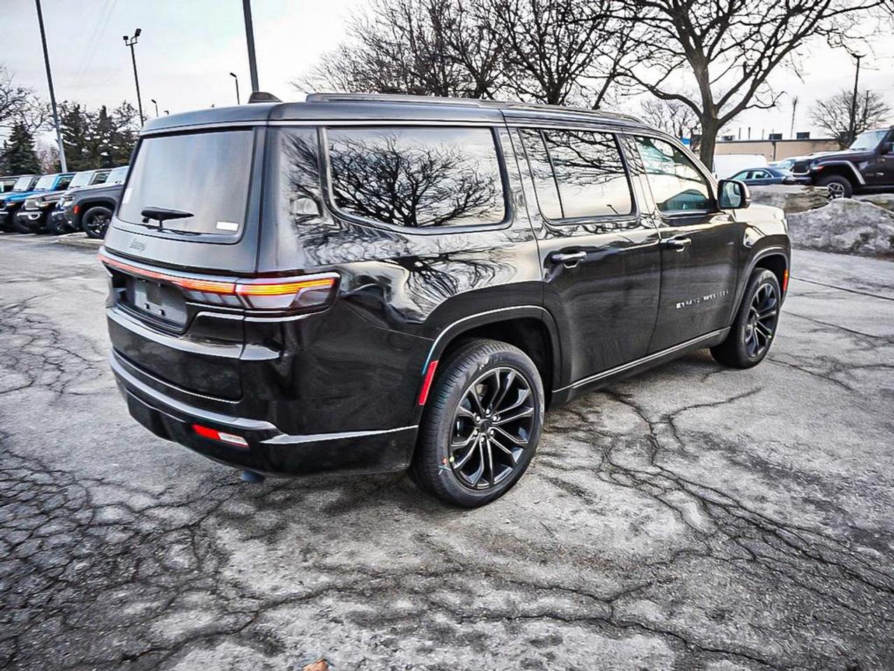 2026 Jeep Grand Wagoneer  Photo