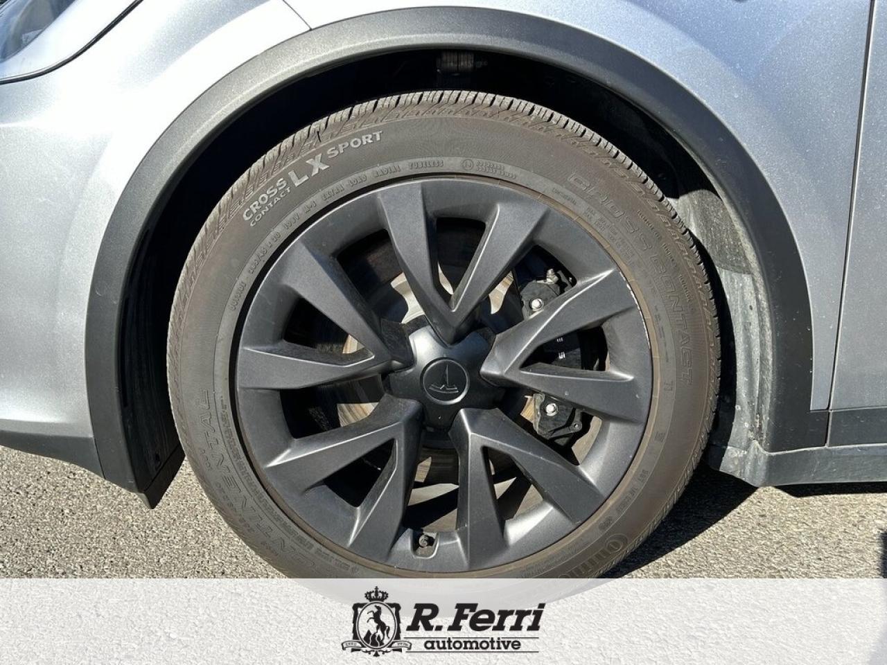 2024 Tesla Model X Base 4dr Sport Utility Photo