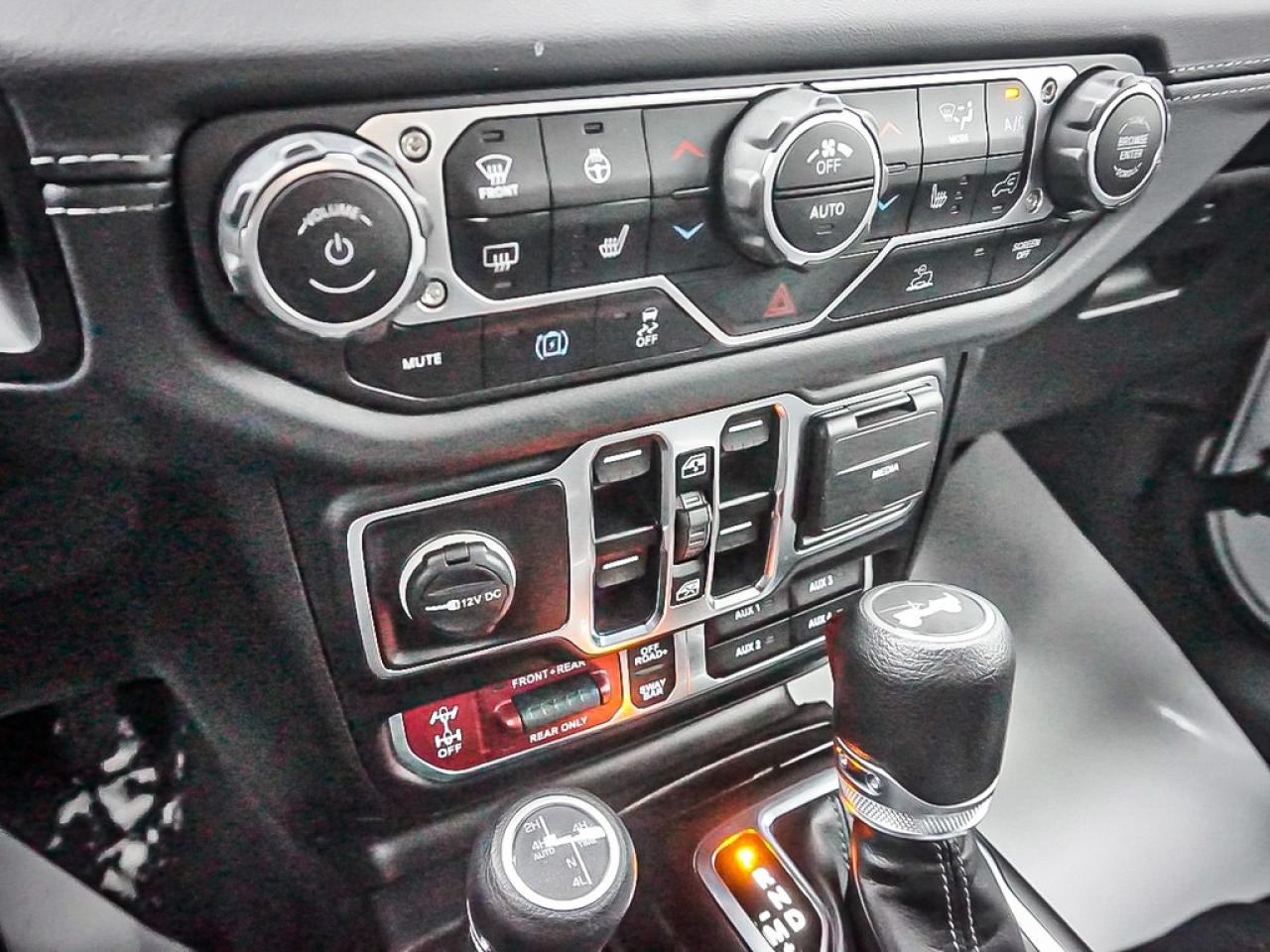 2024 Jeep Wrangler 4xe  Photo