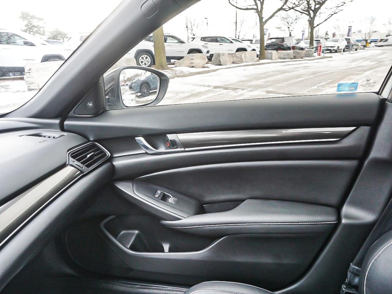 2022 Honda Accord Sedan  Photo