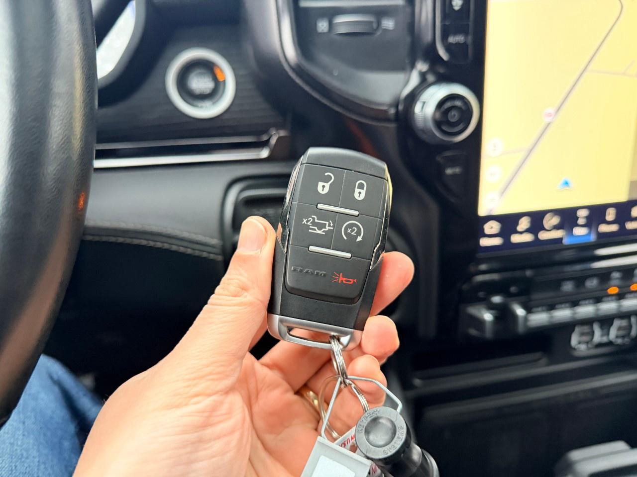 2022 RAM 2500 Limited 4x4 Mega Cab 6'4" Box Photo