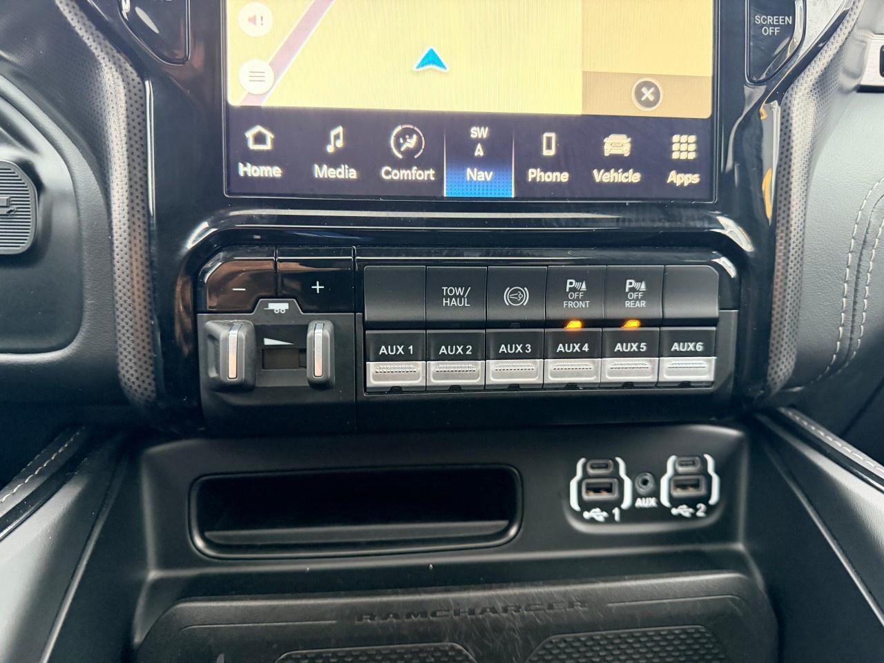 2022 RAM 2500 Limited 4x4 Mega Cab 6'4" Box Photo