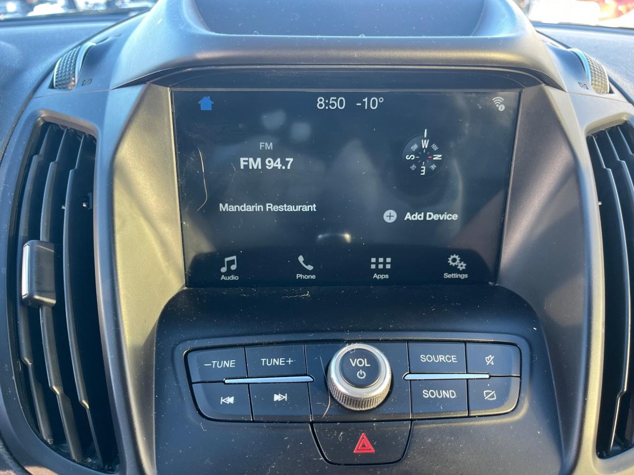 2019 Ford Escape SEL 4WD Photo