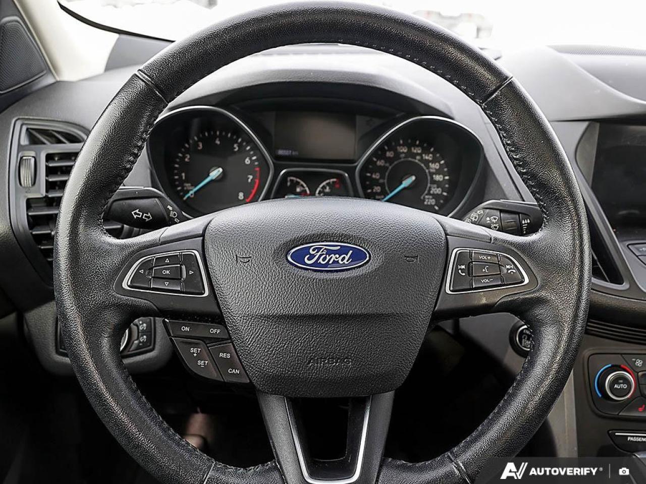 2019 Ford Escape SEL 4WD Photo