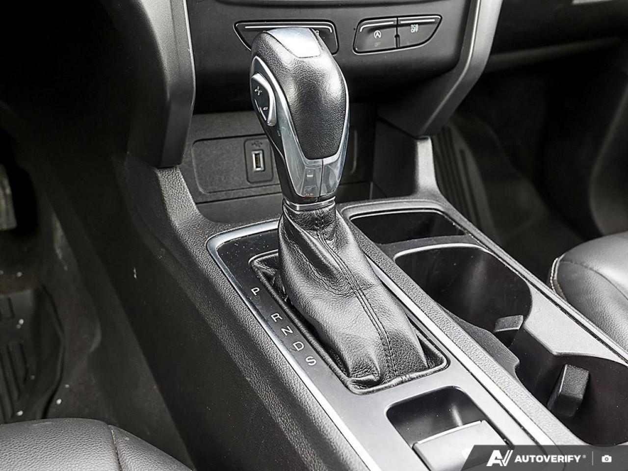 2019 Ford Escape SEL 4WD Photo