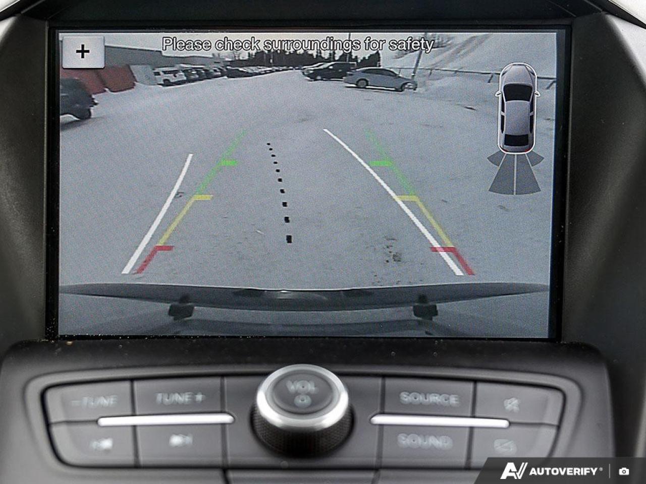 2019 Ford Escape SEL 4WD Photo