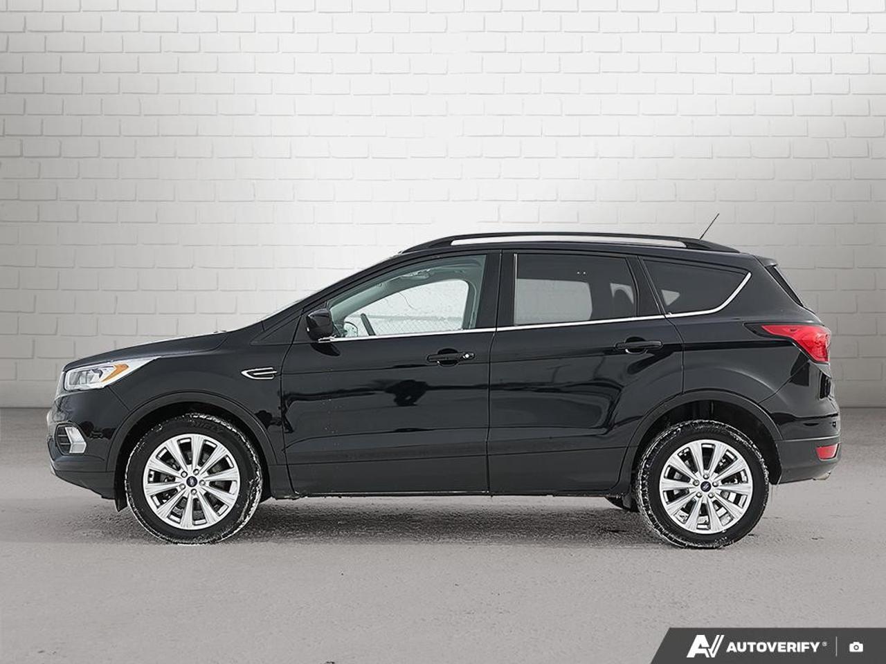 2019 Ford Escape SEL 4WD Photo
