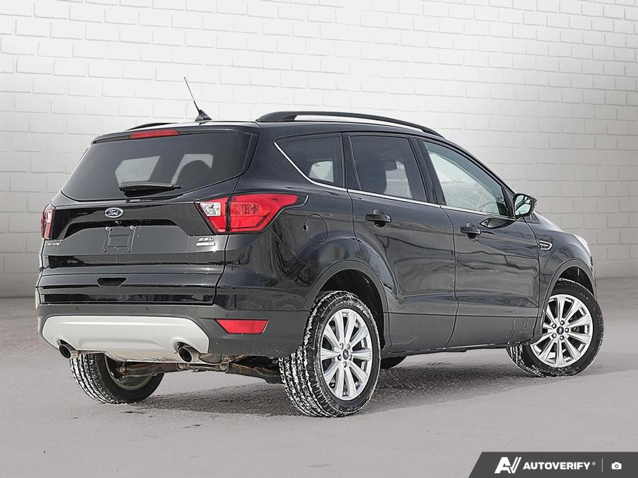 2019 Ford Escape SEL 4WD Photo