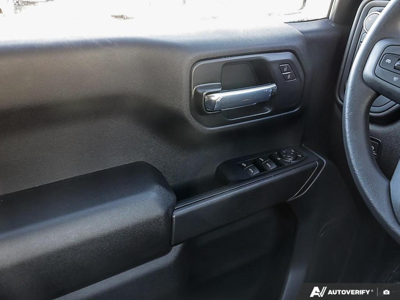 2026 GMC Sierra 1500 Crew Cab Short Box 4-Wheel Drive Pro Photo