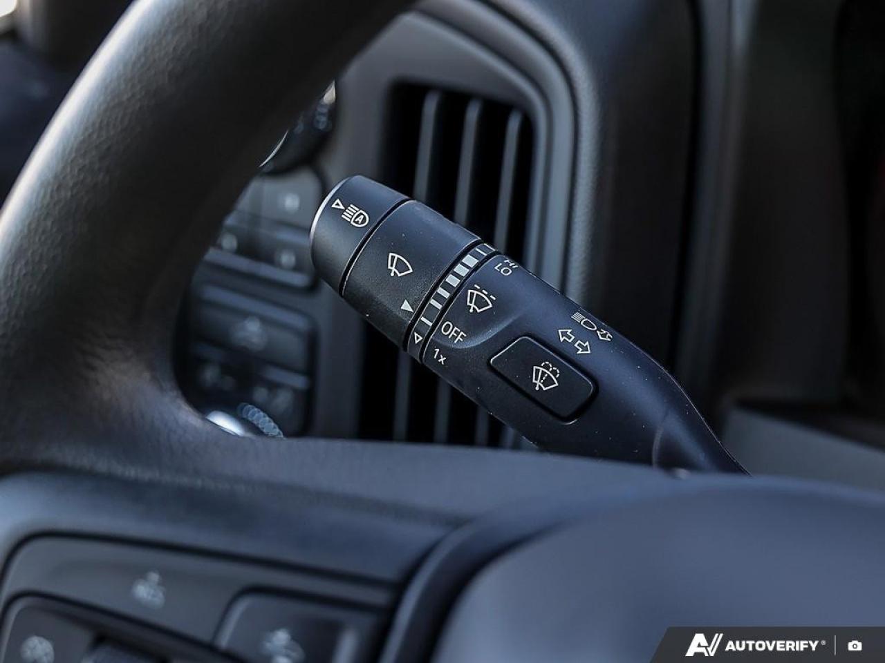 2026 GMC Sierra 1500 Crew Cab Short Box 4-Wheel Drive Pro Photo