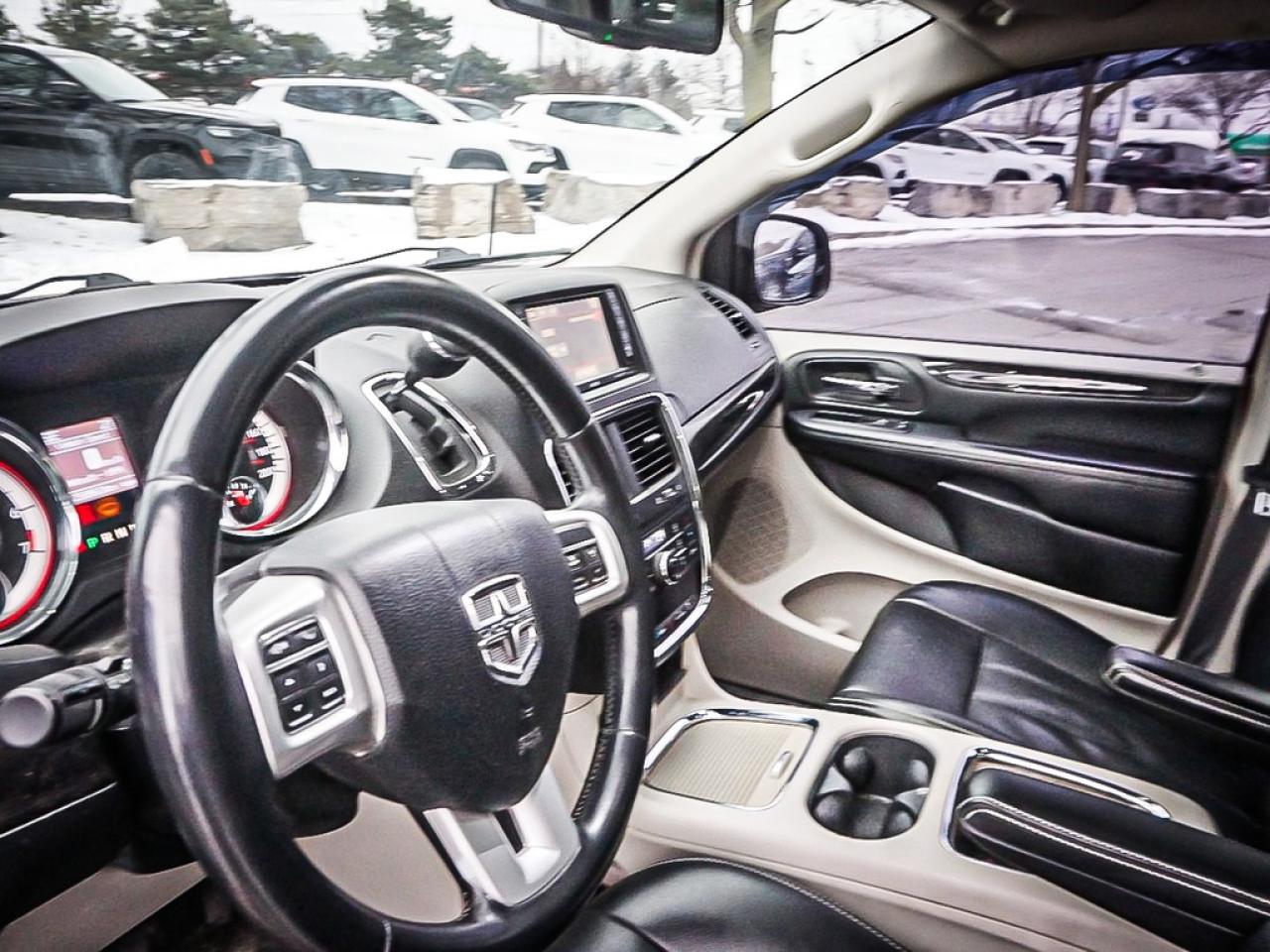 2015 Dodge Grand Caravan  Photo