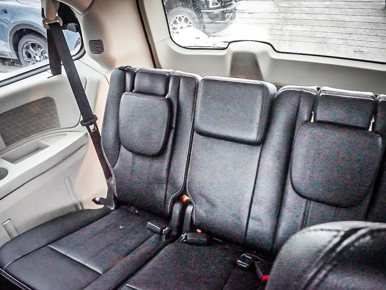 2015 Dodge Grand Caravan  Photo