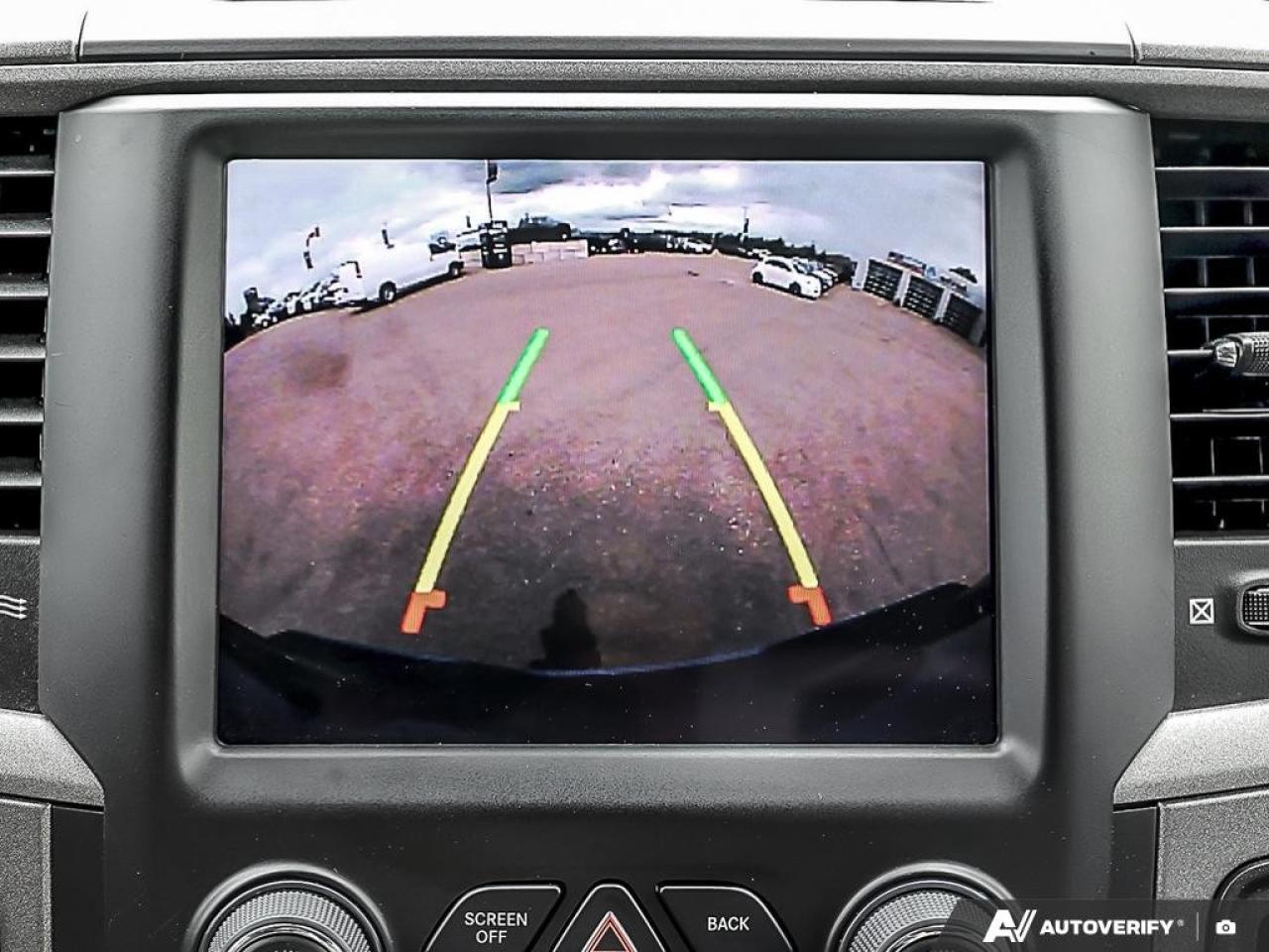 2022 RAM 1500 Classic EXPRESS 4X4 CREW CAB 5'7" BOX Photo