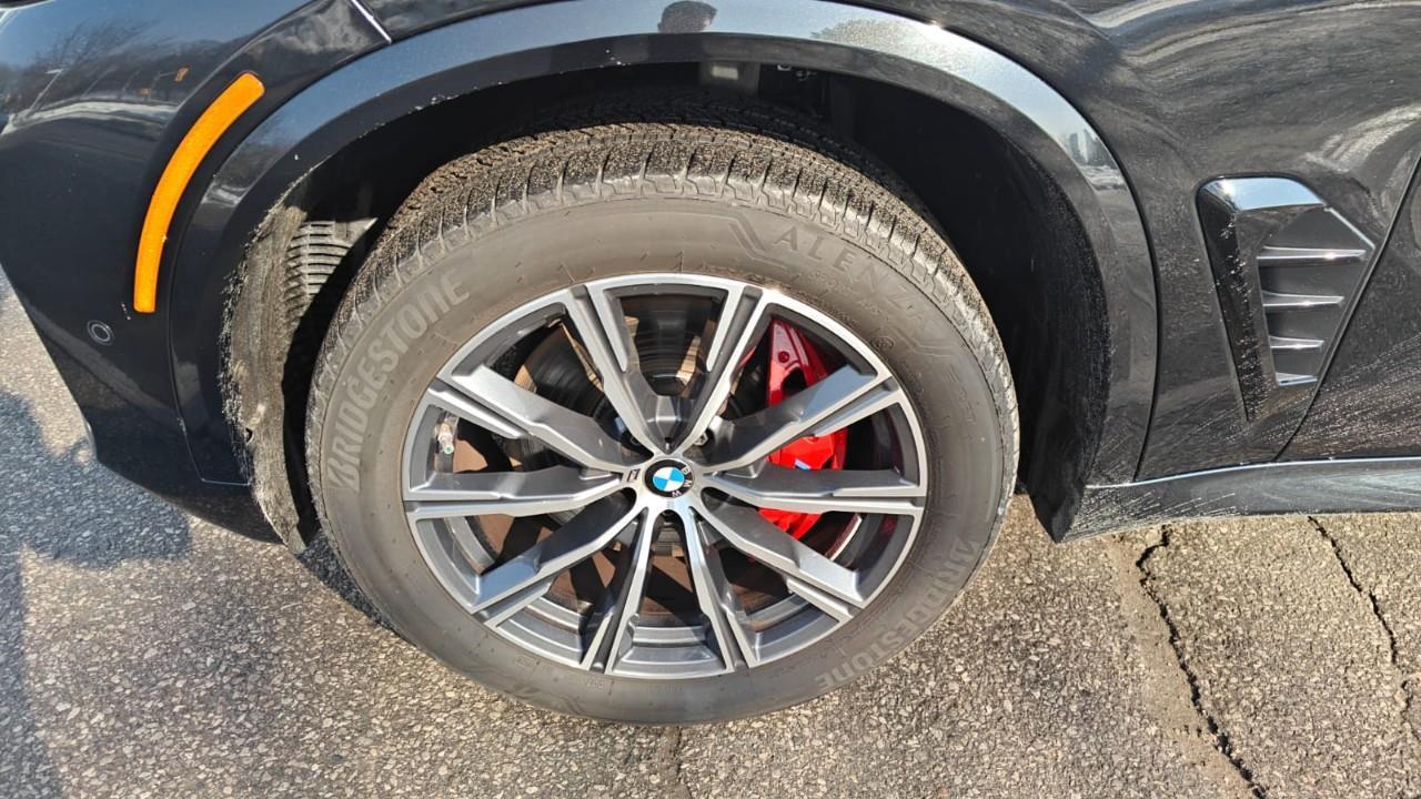 2024 BMW X5 xDrive40i 4dr All-Wheel Drive Sports Activity Vehicle Photo2