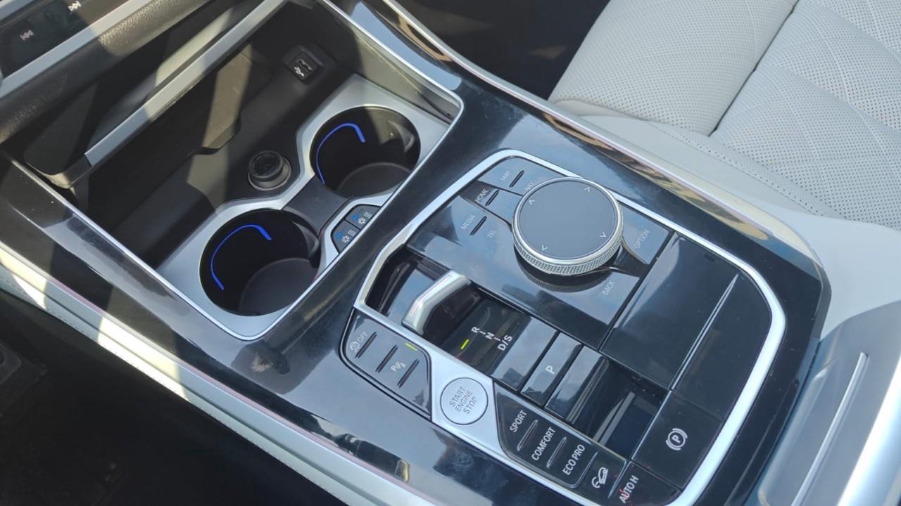 2024 BMW X5 xDrive40i 4dr All-Wheel Drive Sports Activity Vehicle Photo