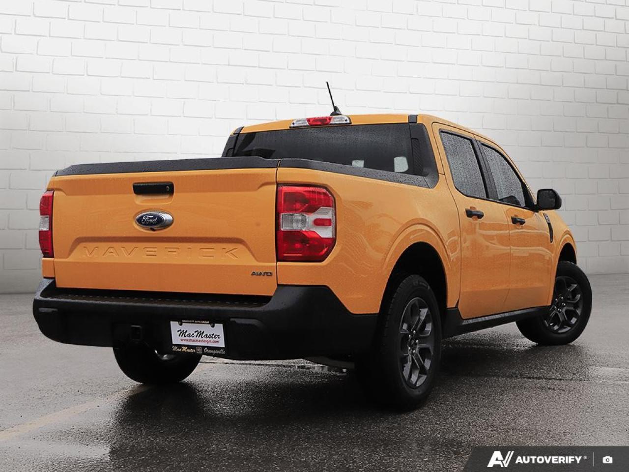 2023 Ford Maverick XLT AWD SuperCrew Photo