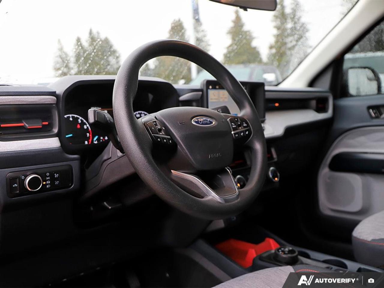 2023 Ford Maverick XLT AWD SuperCrew Photo