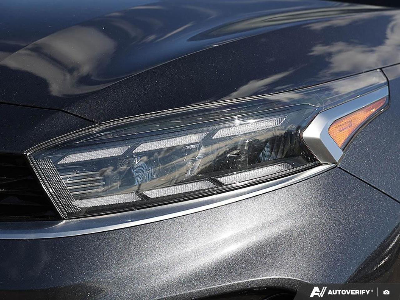 2022 Kia Forte EX Premium IVT Photo