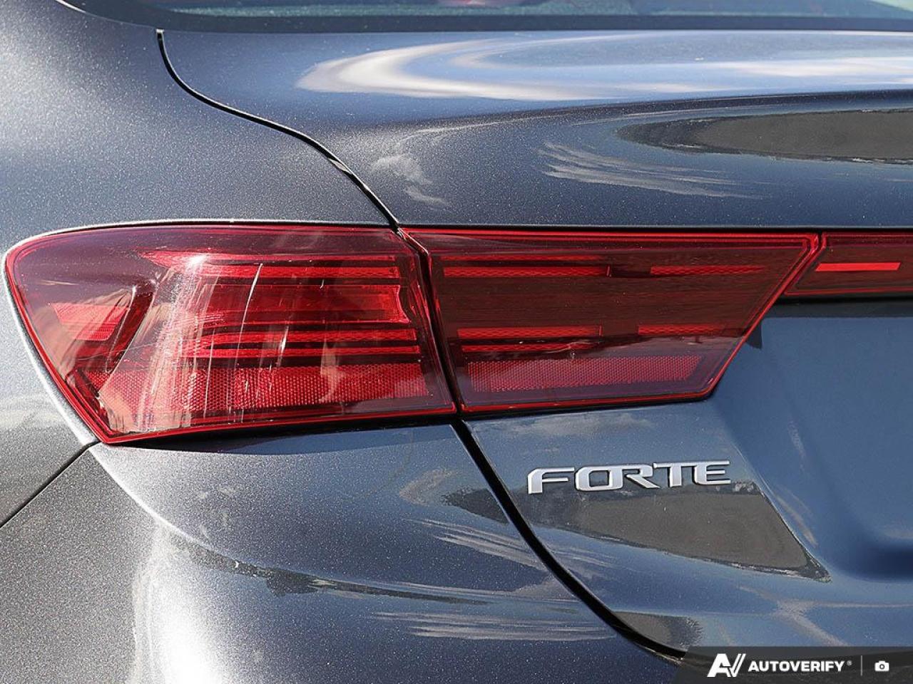 2022 Kia Forte EX Premium IVT Photo