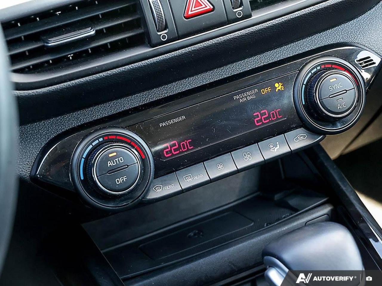 2022 Kia Forte EX Premium IVT Photo