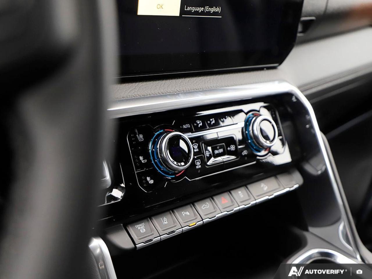 2026 GMC SIERRA 2500HD Crew Cab Standard Box 4-Wheel Drive Denali Photo