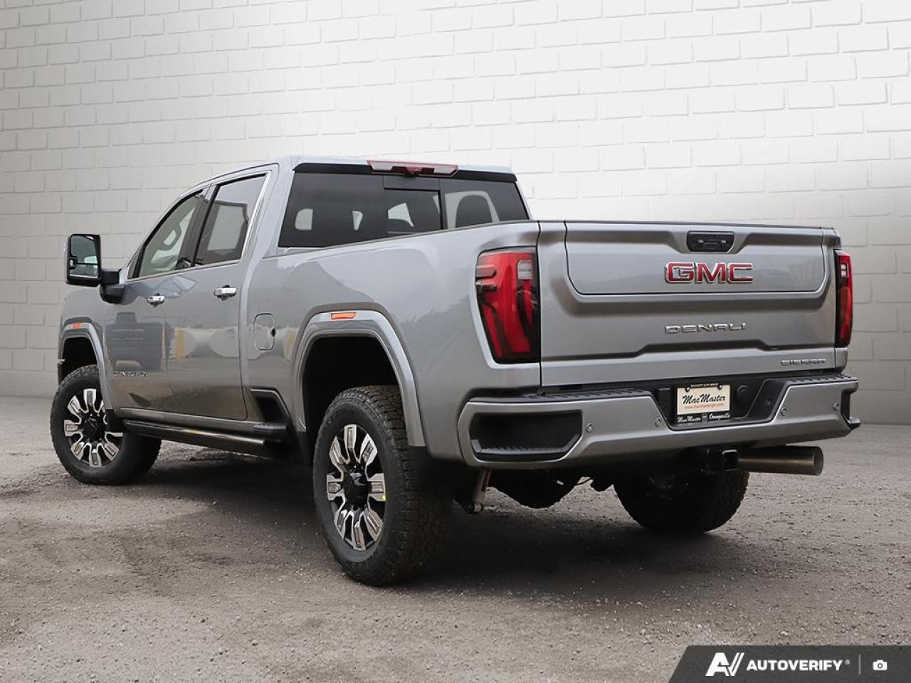 2026 GMC SIERRA 2500HD Crew Cab Standard Box 4-Wheel Drive Denali Photo