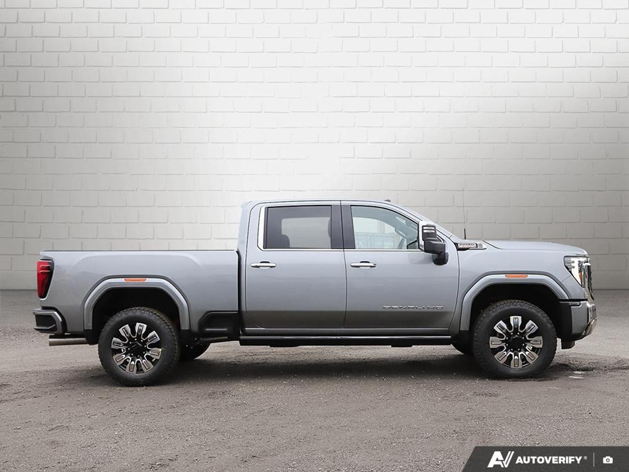 2026 GMC SIERRA 2500HD Crew Cab Standard Box 4-Wheel Drive Denali Photo