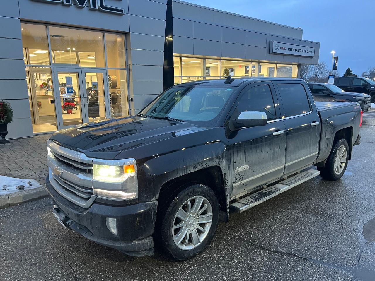 2018 Chevrolet Silverado 1500 Crew Cab Short Box 4-Wheel Drive High Country Photo0