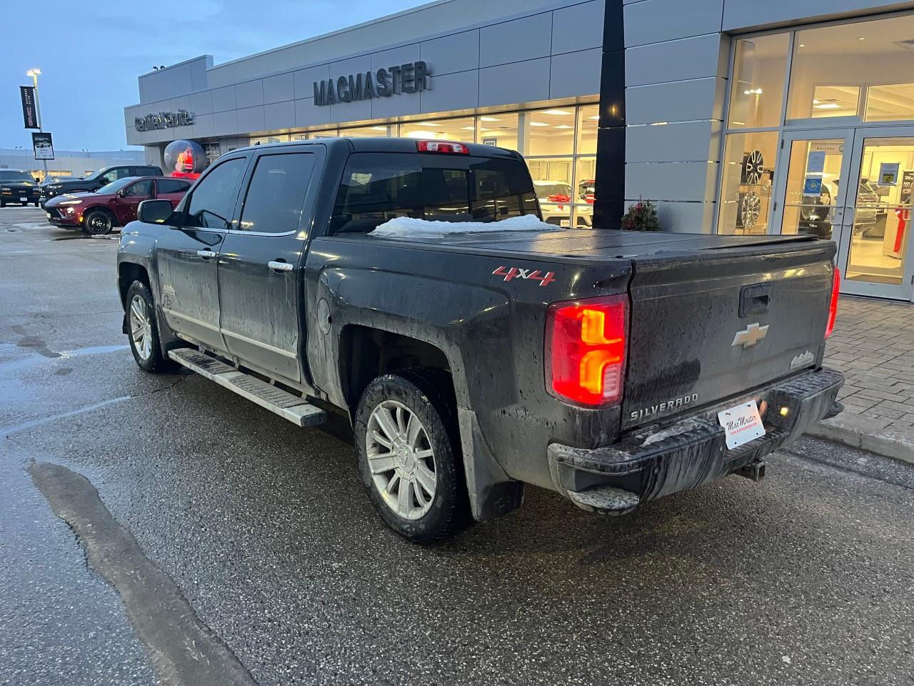 2018 Chevrolet Silverado 1500 Crew Cab Short Box 4-Wheel Drive High Country Photo