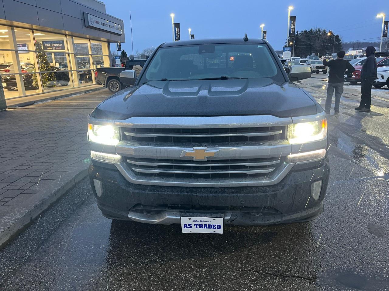 2018 Chevrolet Silverado 1500 Crew Cab Short Box 4-Wheel Drive High Country Photo