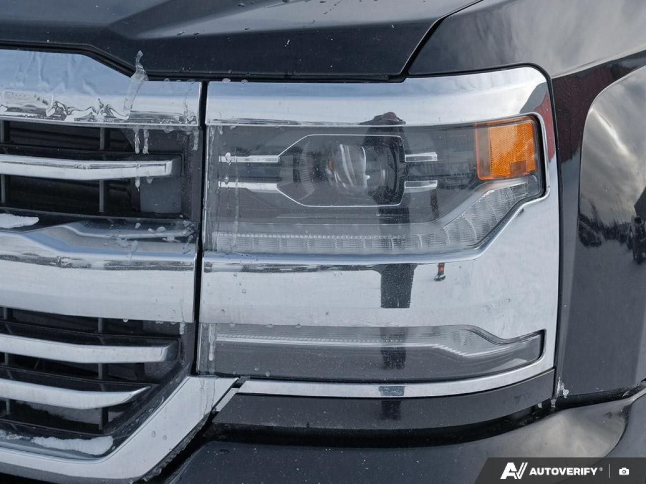 2018 Chevrolet Silverado 1500 Crew Cab Short Box 4-Wheel Drive High Country Photo