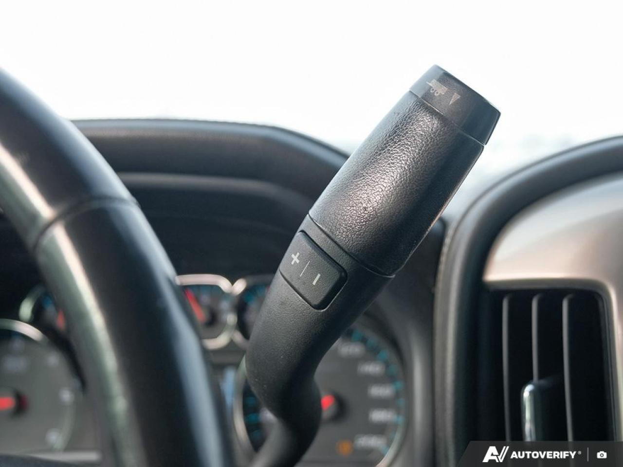 2018 Chevrolet Silverado 1500 Crew Cab Short Box 4-Wheel Drive High Country Photo