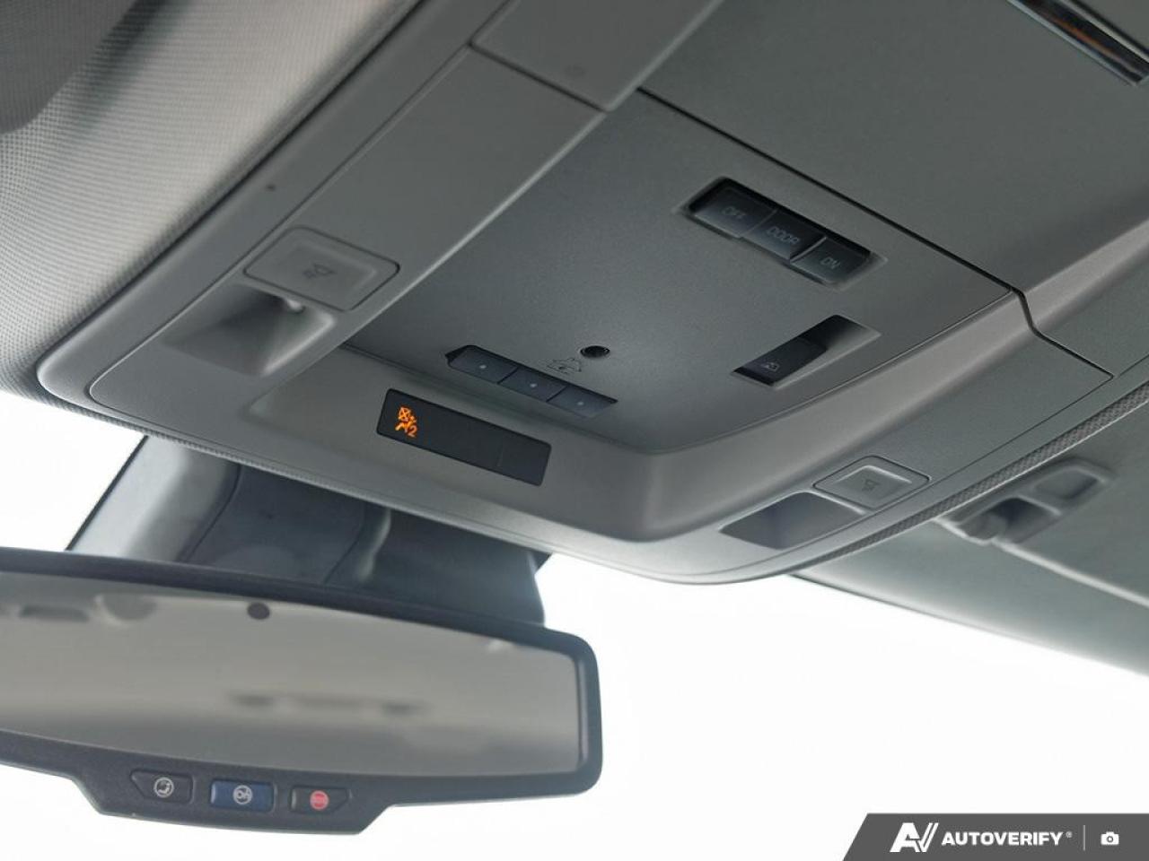 2018 Chevrolet Silverado 1500 Crew Cab Short Box 4-Wheel Drive High Country Photo