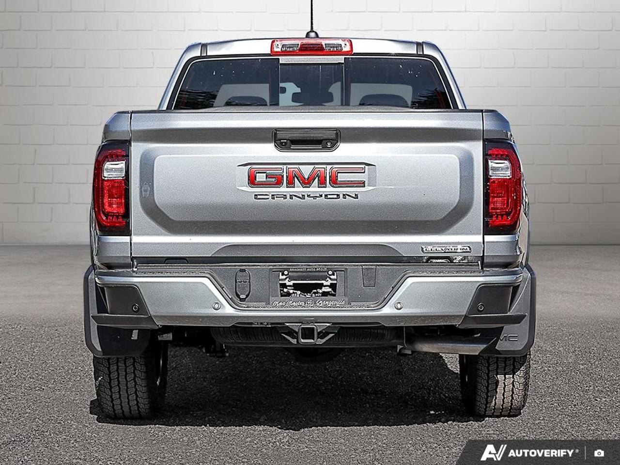2026 GMC Canyon Crew Cab Short Box 4-Wheel Drive Elevation Photo3