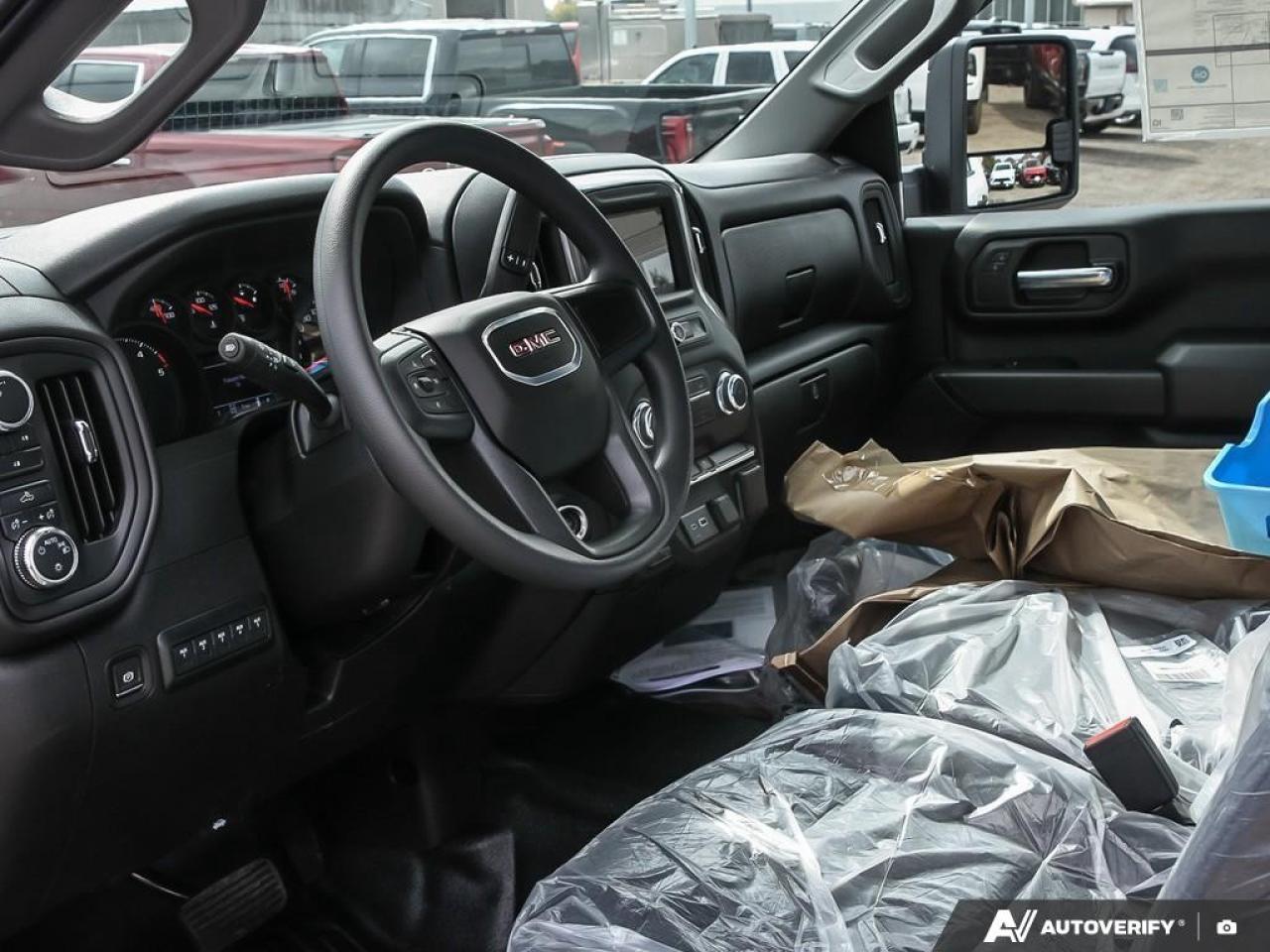 2026 GMC Sierra 3500HD CC 4WD Reg Cab 171" WB, 84.5" CA Pro Photo