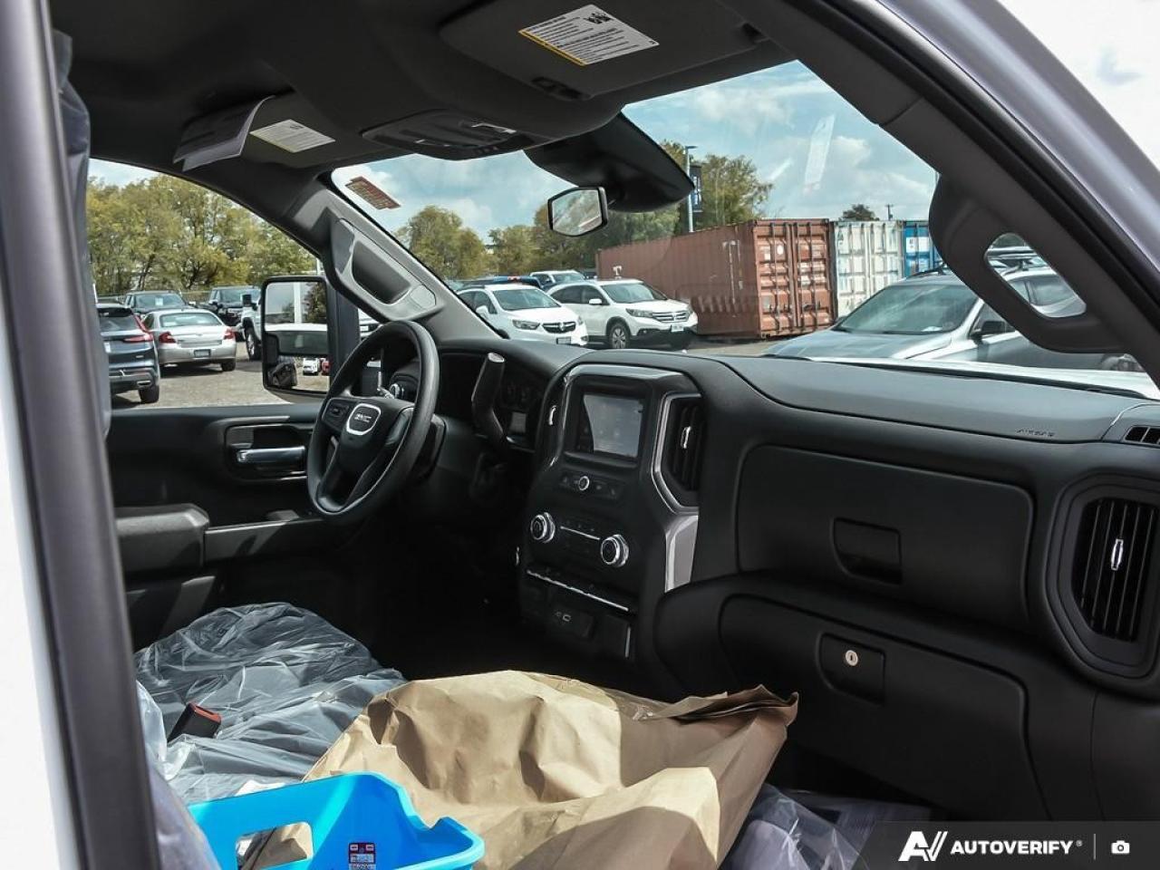 2026 GMC Sierra 3500HD CC 4WD Reg Cab 171" WB, 84.5" CA Pro Photo